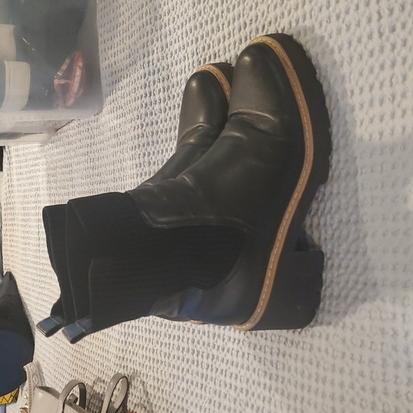 DV by Dolce Vita Trooper Boots EUC - Size 10 (27) - Picture 1 of 7